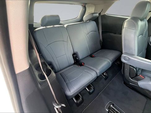 Used 2021 Buick Enclave Premium w/ Sun and Sites Package FWD image 26