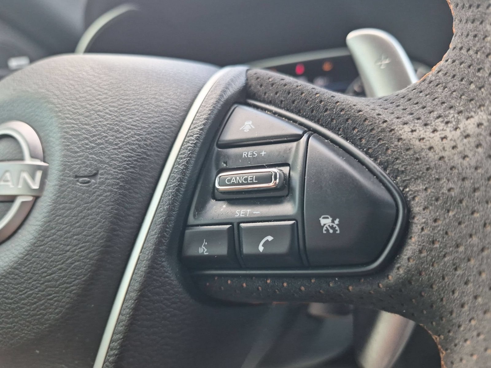 Used 2023 Nissan Maxima SR w/ Sport Mat Group FWD image 14