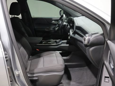 Used 2025 Chevrolet Equinox LT AWD/4WD image 22