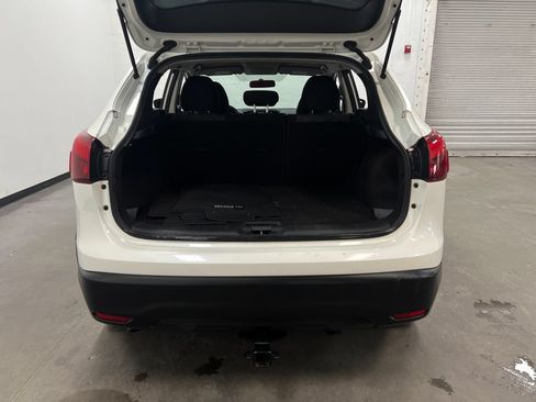 Used 2017 Nissan Rogue Sport SV w/ SV Premium Package AWD/4WD image 23