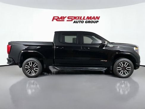 Used 2025 GMC Sierra 1500 AT4 w/ AT4 Premium Package image 8