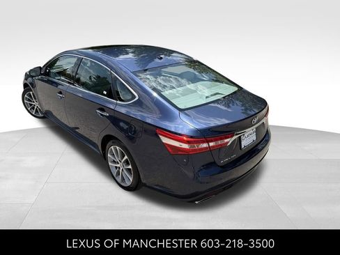 Used 2015 Toyota Avalon XLE Touring FWD image 4