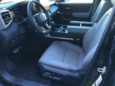 New 2026 Toyota Tundra Limited w/ TRD Off-Road Package AWD/4WD image 21