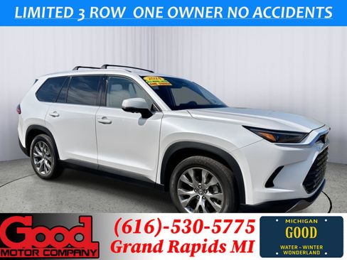 Used 2024 Toyota Grand Highlander AWD image 1