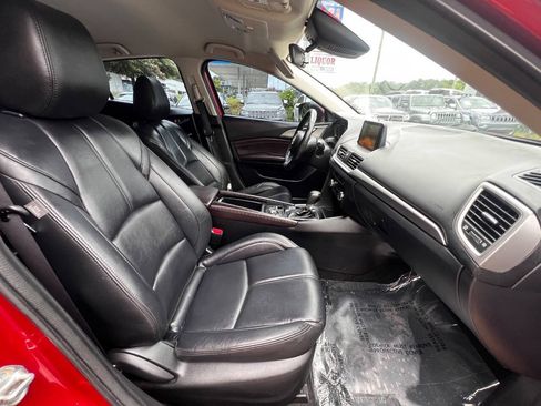Used 2017 MAZDA MAZDA3 Touring FWD image 13