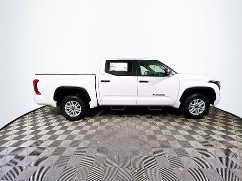 Used 2025 Toyota Tundra SR5 AWD/4WD image 2
