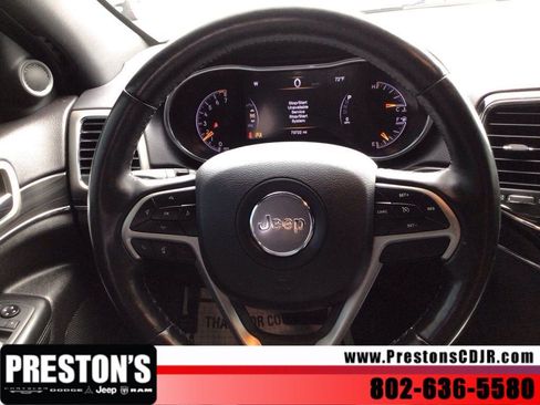Used 2020 Jeep Grand Cherokee Limited AWD/4WD image 12