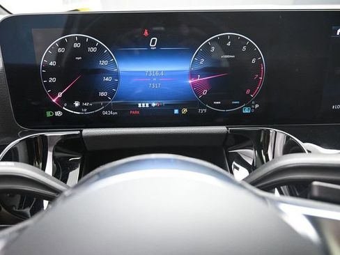 Used 2026 Mercedes-Benz GLA 250 image 10