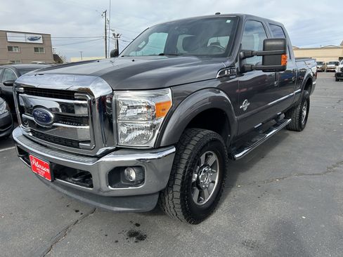 Used 2012 Ford F350 Lariat w/ Lariat Interior Pkg image 2