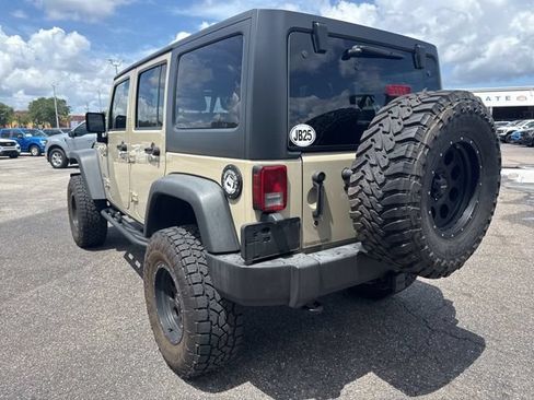 Used 2018 Jeep Wrangler Unlimited Sport S AWD/4WD image 6