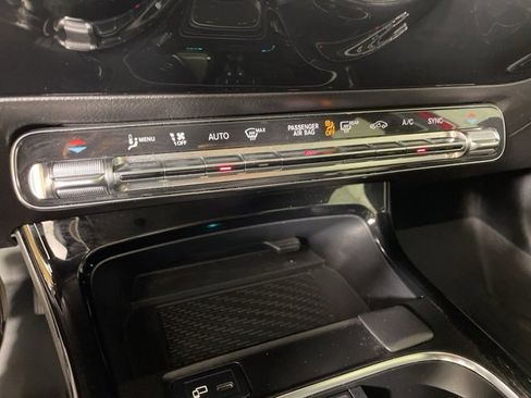 Used 2019 Mercedes-Benz A 220 4MATIC image 31