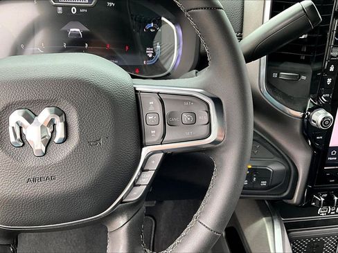 Used 2026 RAM 3500 Laramie AWD/4WD image 13