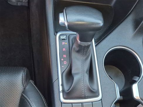 Used 2022 Kia Sportage EX image 19