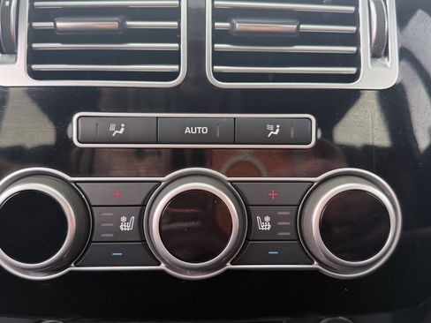 Used 2017 Land Rover Range Rover Supercharged image 24