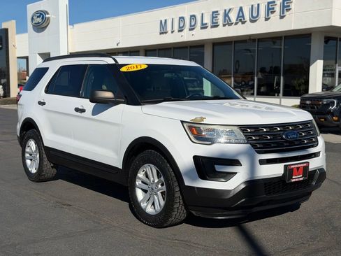 Used 2017 Ford Explorer 4WD image 1