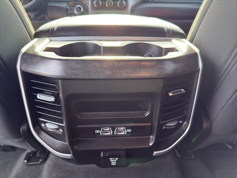 Used 2021 RAM 1500 Big Horn image 33