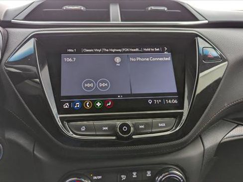 Used 2023 Chevrolet TrailBlazer RS w/ Convenience Package FWD image 28