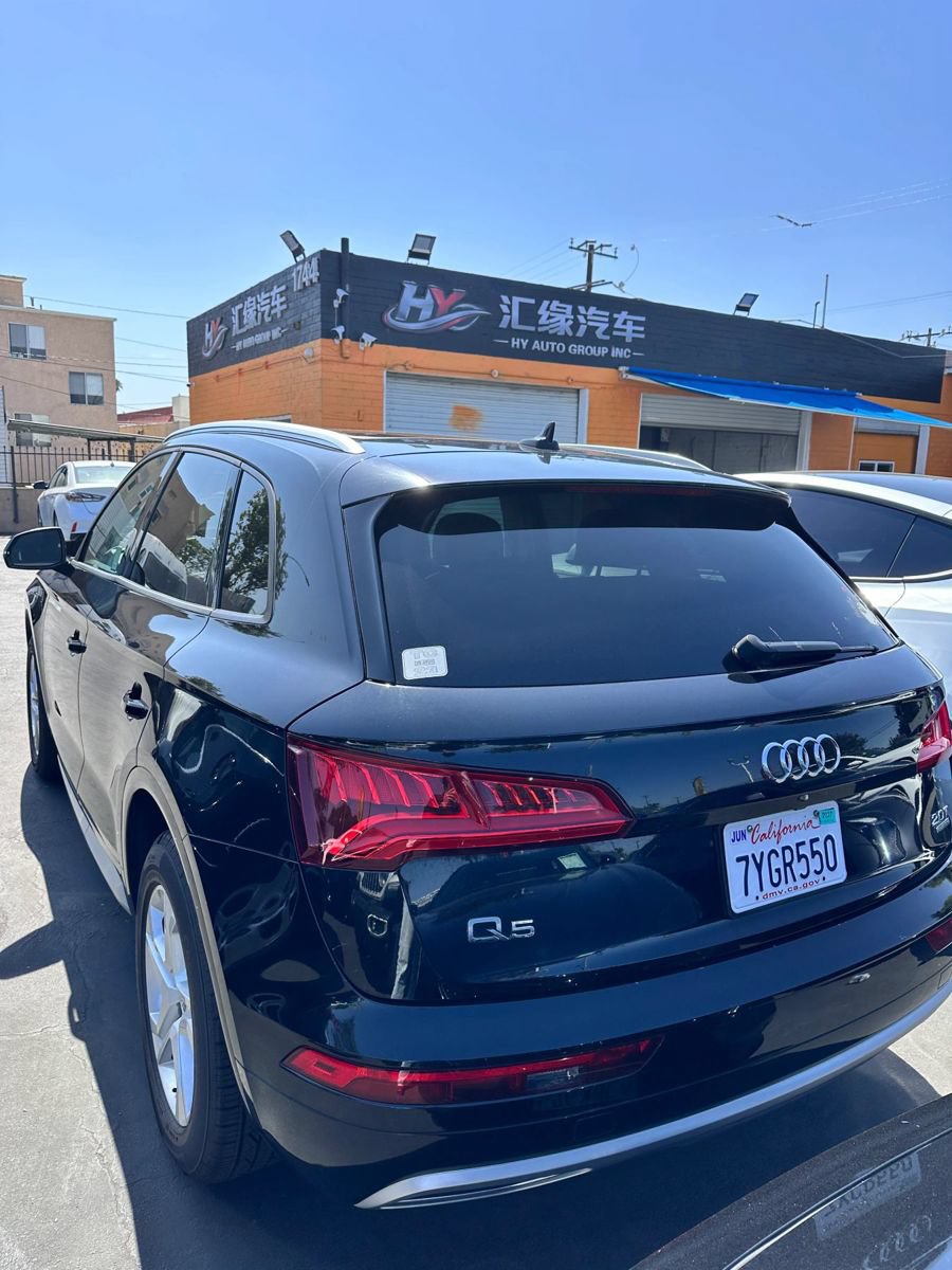 Used 2018 Audi Q5 2.0T Premium AWD/4WD image 2