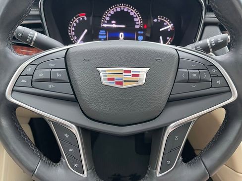 Used 2017 Cadillac XT5 Luxury w/ Driver Awareness Package FWD image 20