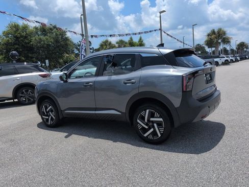 Certified 2026 Nissan Kicks SV FWD image 6