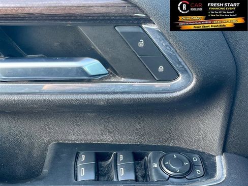Used 2024 Chevrolet Silverado 2500 LT image 24