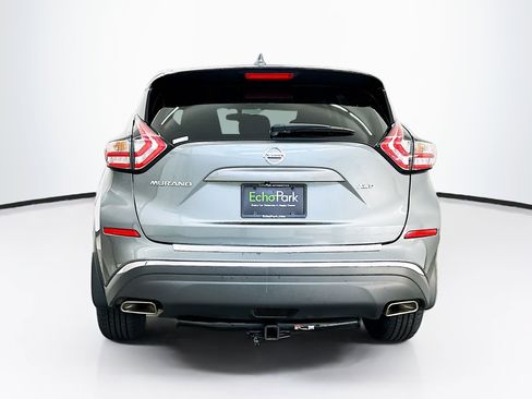 Used 2018 Nissan Murano S image 7