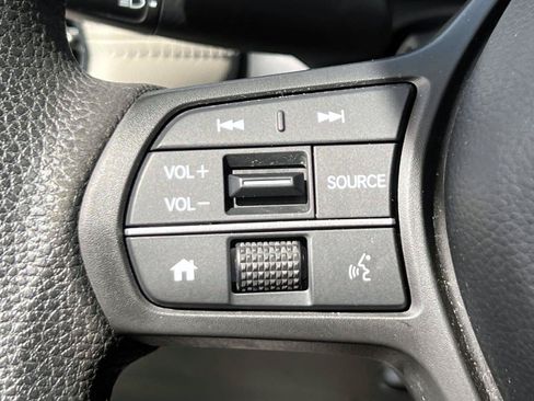 Certified 2023 Honda HR-V LX image 18