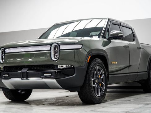 Used 2022 Rivian R1T Launch Edition AWD/4WD image 11