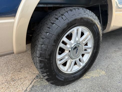 Used 2014 Ford F150 Lariat w/ Equipment Group 501A Mid AWD/4WD image 29