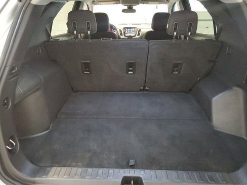 Used 2020 Chevrolet Equinox LT image 24