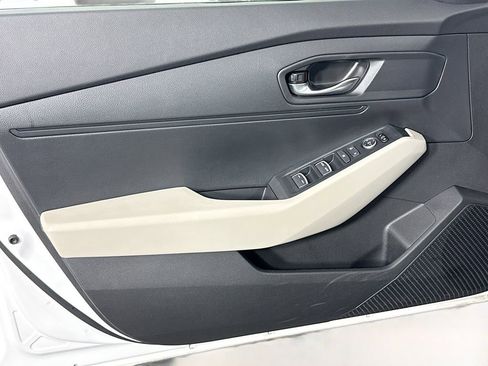 Certified 2023 Honda Accord LX image 25