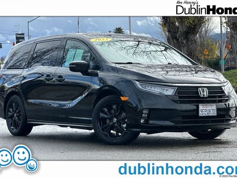 Certified 2023 Honda Odyssey Sport image 1