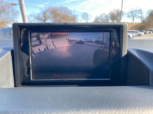 Used 2013 Lexus CT 200h w/ Premium Pkg w/Navigation image 16