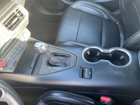 Used 2024 Ford Mustang Premium image 40