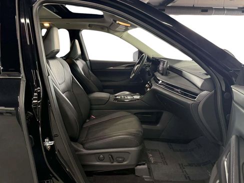 Used 2025 INFINITI QX60 Luxe image 13