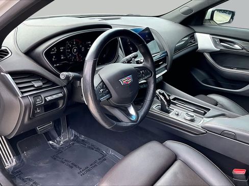 Used 2021 Cadillac CT5 V w/ Premium Package RWD image 18