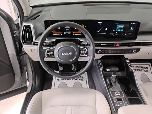 Used 2025 Kia Sorento S w/ Panoramic Sunroof Package FWD image 56