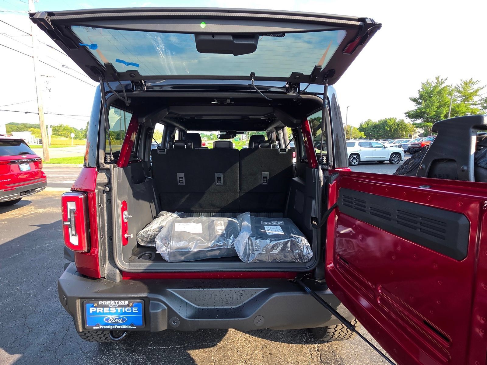 New 2026 Ford Bronco Outer Banks w/ Sasquatch Package AWD/4WD image 13