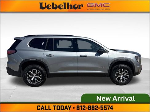 Used 2024 GMC Acadia AT4 AWD/4WD image 5