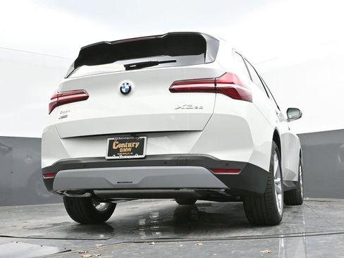 Used 2025 BMW X3 xDrive30i w/ Convenience Package image 44