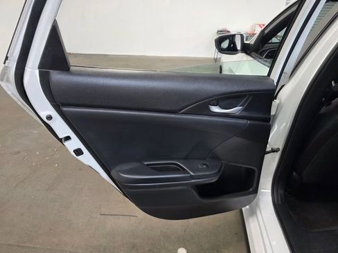 Used 2020 Honda Civic Sport image 19