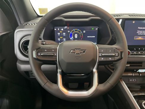 New 2026 Chevrolet Colorado Trail Boss AWD/4WD image 5