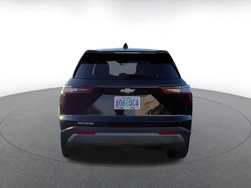 Used 2025 Chevrolet Equinox LT image 12