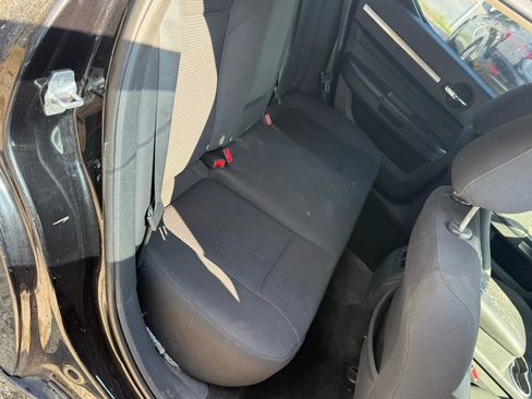 Used 2010 Dodge Charger SXT image 5