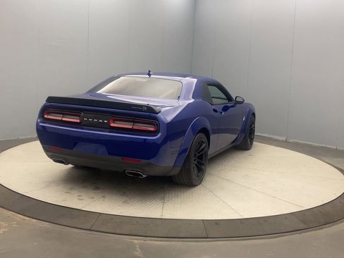 Used 2022 Dodge Challenger R/T Scat Pack RWD image 4