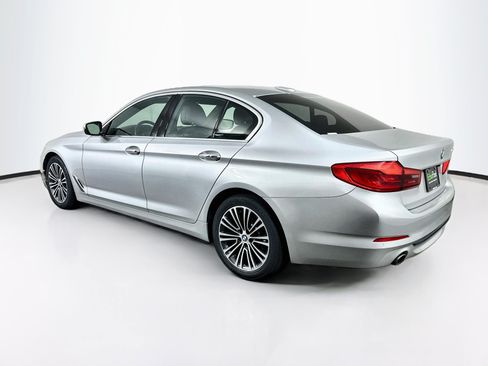 Used 2018 BMW 530i RWD image 5