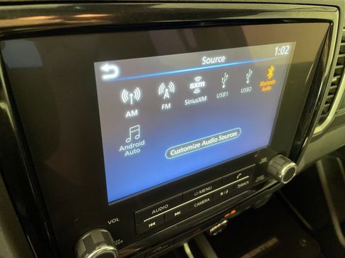 Used 2024 Nissan Frontier SV w/ SV Convenience Package image 26