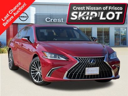 Used 2023 Lexus ES 300h w/ Premium Package