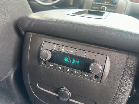 Used 2013 GMC Yukon SLE RWD image 14
