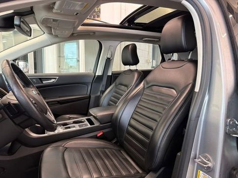Used 2021 Ford Edge SEL w/ Convenience Package AWD/4WD image 24
